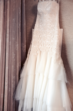 Load image into Gallery viewer, Custom &#39;Karen Willis Holmes&#39; - Custom - Nearly Newlywed Bridal Boutique - 4
