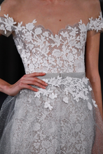 Load image into Gallery viewer, Mira Zwillinger &#39;Custom&#39; size 4 used wedding dress front view close up on model
