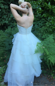 Mori Lee 'Madeline Gardner' size 6 new wedding dress back view on bride