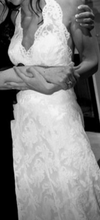 Load image into Gallery viewer, Watters &#39;Adriana&#39; size 4 used wedding dress front view on bride
