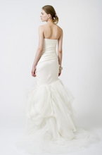 Load image into Gallery viewer, Vera Wang &#39;Fiona&#39; Mermaid Asymmetrical Wedding Gown - Vera Wang - Nearly Newlywed Bridal Boutique - 2
