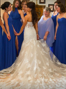 Essence of Australia 'DU2042' size 2 used wedding dress back view on bride