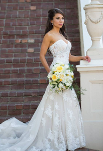 Essence of Australia 'DU2042' size 2 used wedding dress front view on bride