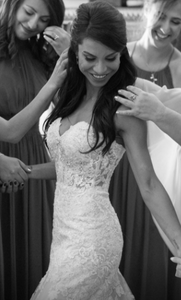 Essence of Australia 'DU2042' size 2 used wedding dress side view on bride
