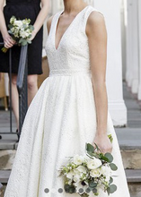 Load image into Gallery viewer, J Crew &#39;Beaded Silk&#39; size 6 new wedding dress front view on bride
