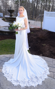 Essence of Australia '2238' size 6 new wedding dress side view on bride