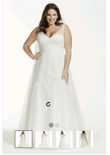 Load image into Gallery viewer, David&#39;s Bridal &#39;Romantic&#39; size 22 used wedding dress front view on model
