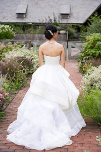 Vera Wang 'Katherine' with Lace Detail and Extended Train - Vera Wang - Nearly Newlywed Bridal Boutique - 8