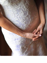 Load image into Gallery viewer, Anna Maier &#39;Aimee&#39; size 2 used wedding dress front view on bride
