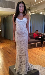 Ulla Jaija 'Lyon' size 2 used wedding dress front view on bride