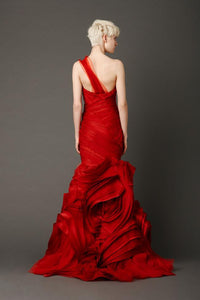 Vera Wang 'Kirsten' Ivory Flange Wedding Dress - Vera Wang - Nearly Newlywed Bridal Boutique - 4