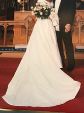 Load image into Gallery viewer, Christian Diilk Carmeuse&#39; size 2 used wedding dress front view of train
