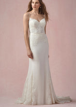 Load image into Gallery viewer, Watters &#39;Katy&#39; - Watters - Nearly Newlywed Bridal Boutique - 3
