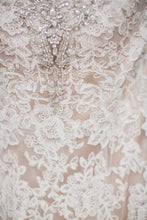 Load image into Gallery viewer, David Tutera &#39;Lourdes&#39; size 4 used wedding dress view of material
