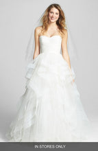 Load image into Gallery viewer, Reem Acra &#39;Eliza&#39; - Reem Acra - Nearly Newlywed Bridal Boutique - 5
