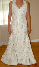Load image into Gallery viewer, Custom  &#39;Chantilly Place&#39; - custom-made - Nearly Newlywed Bridal Boutique - 3
