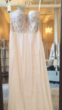 Load image into Gallery viewer, Anne Barge &#39;Lily&#39; size 4 used wedding dress front view on hanger
