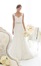Load image into Gallery viewer, Essence of Australia &#39;1617&#39; size 12 new wedding dress front view on model
