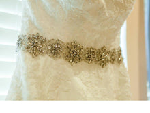 Load image into Gallery viewer, Winnie Couture &#39;Teagan&#39; size 10 used wedding dress close up of beltline
