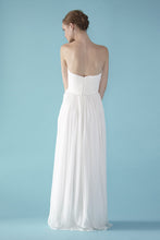Load image into Gallery viewer, Love, Yu &#39;Clover&#39; - Love, Yu - Nearly Newlywed Bridal Boutique - 2
