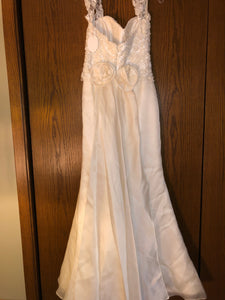 Exquisite Bride 'Portia' size 10 new wedding dress back view on hanger