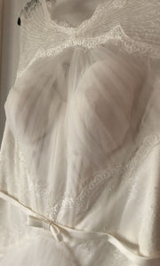 Zac Posen '345016' size 8 new wedding dress front view of bodice