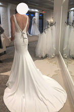 Load image into Gallery viewer, Theia &#39;Devon&#39; wedding dress size-04 PREOWNED
