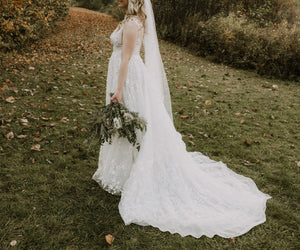Neta Dover 'Elizabeth' wedding dress size-06 PREOWNED