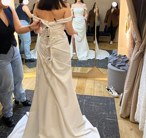 Louvienne 'Sterling' wedding dress size-04 NEW