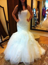 Load image into Gallery viewer, Pronovias &#39;Leiben&#39; - Pronovias - Nearly Newlywed Bridal Boutique - 2
