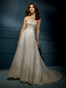 Alfred Angelo Sapphire Style 848 - alfred angelo - Nearly Newlywed Bridal Boutique - 1