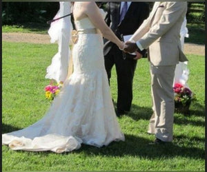 David's Bridal 'Unknown Designer' wedding dress size-06 PREOWNED