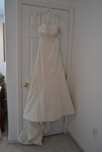 Load image into Gallery viewer, Oleg Cassini &#39;Strapless Brocade&#39; size 4 new wedding dress front view on hanger
