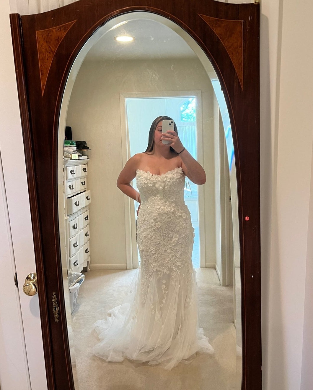 Dany Tabet 'Isobel' wedding dress size-10 NEW