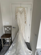 Load image into Gallery viewer, Mori Lee &#39;RN2136O&#39; wedding dress size-16 NEW
