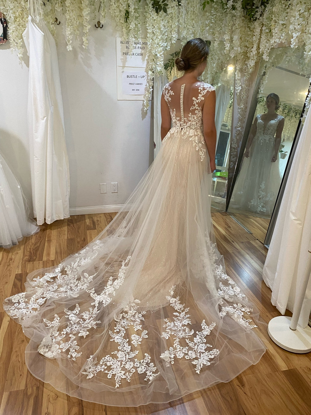 Winnie Couture 'Meridel 3292' wedding dress size-04 NEW