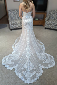 Oleg Cassini 'CWG878' wedding dress size-04 NEW