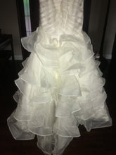 Load image into Gallery viewer, Simone Carvalli &#39;White Silk&#39; size 2 used wedding dress view of hemline
