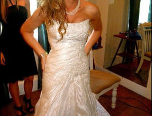 Maggie Sottero 'Jordana' wedding dress size-06 PREOWNED