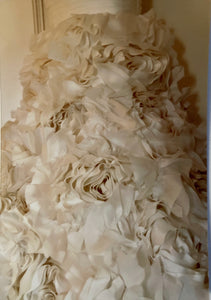 Monique Lhuillier 'Sunday Rose ' wedding dress size-02 PREOWNED