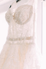 Load image into Gallery viewer, Rivini &#39;Ashton&#39; wedding dress size-12 PREOWNED

