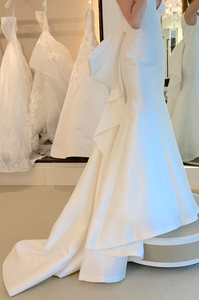 Carolina Herrera 'Lyla' wedding dress size-08 PREOWNED