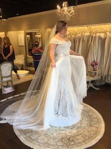 Olia Zavozina 'Fawnie' size 12 new wedding dress side view on bride