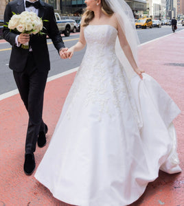 Carolina Herrera 'Reign' wedding dress size-02 PREOWNED