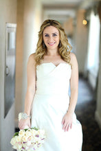 Load image into Gallery viewer, Anna Maier &#39;Strapless&#39; - Anna Maier - Nearly Newlywed Bridal Boutique - 3
