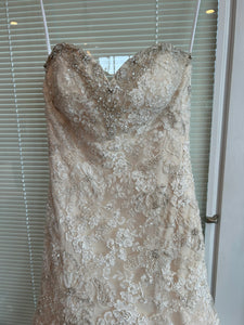 Allure Bridals '8958' wedding dress size-08 PREOWNED