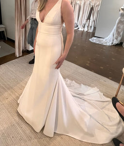 Alyssa Kristin 'Vivian' wedding dress size-08 NEW