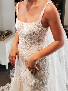 Martina Liana 'LE1103' wedding dress size-04 NEW