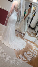 Load image into Gallery viewer, Jenny Yoo &#39;Sutton &#39; wedding dress size-08 NEW
