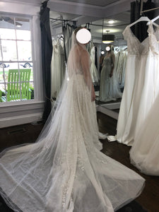 Enaura 'Skyler' wedding dress size-06 NEW